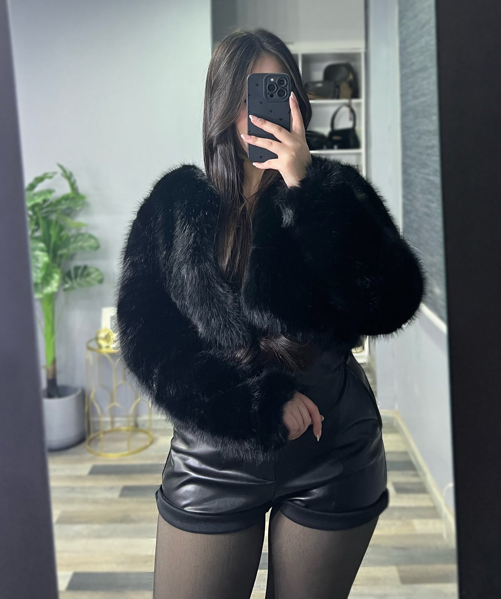 Abrigo Peludo